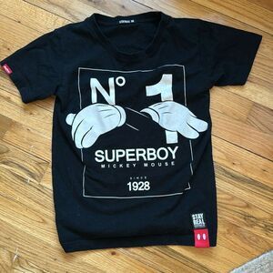 Stay real Disney collection Mickey Mouse black tee shirt size Small